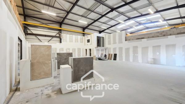 Entrepôt /bureaux à louer proche de CHALON SUR SAONE (71)