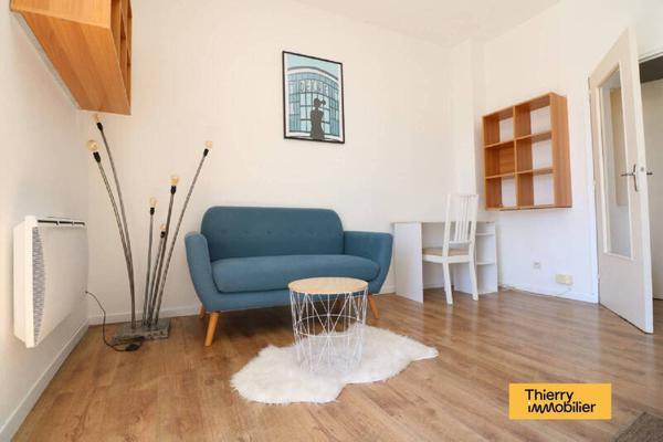Appartement 2 pièces                                        - 44000 Nantes - Île de Nantes Réf : 130998