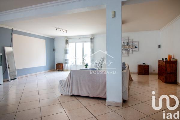 Maison à vendre 8 pièces 212 m² Claye-Souilly