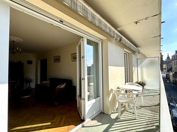 Appartement Saint Servan centre T3 Balcon / Cave / Grenier / Stationnement