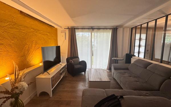 Maison à vendre    5 pièces •  Lagord