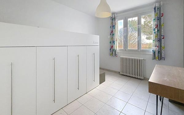 Maison à vendre    5 pièces •  Lagord