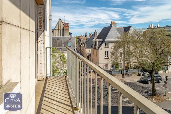 Appartement à vendre 2 pièces 56.46m² Tours (37000)