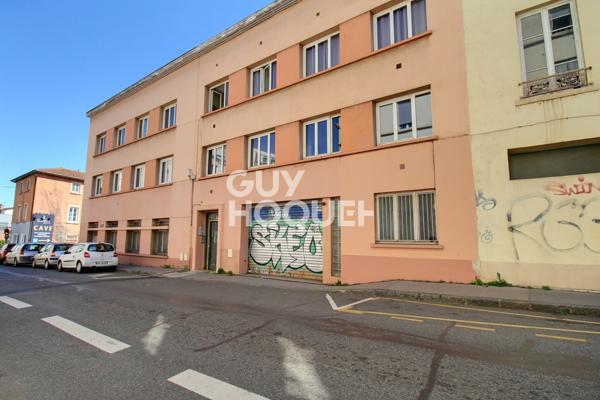 APPARTEMENT À VENDRE DE 7 PIÈCES DE 126,00 M²