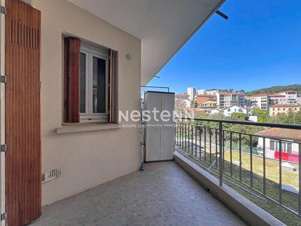 Vallauris - Studio - 27m² - Terrasse - Cave - Rien à prévoir - Meublé