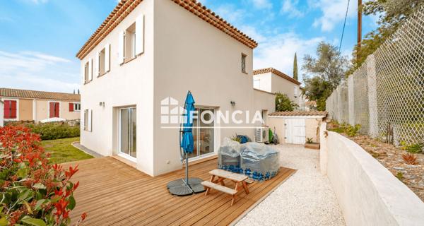 À vendre Maison 4 pièces 101 m² - Hyères 83400