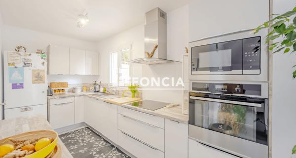 À vendre Maison 5 pièces 101 m² - Hyères 83400