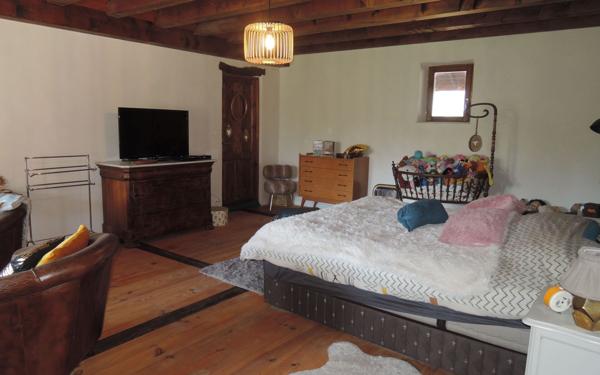 Maison à vendre    5 pièces •  Brénod
