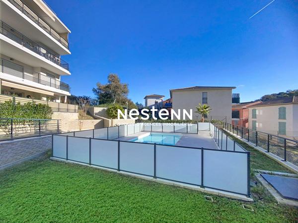 3P- 63M2- SUD - VALLAURIS - BOX FERME- TERRASSE 24M2 - PARKING - PISCINE