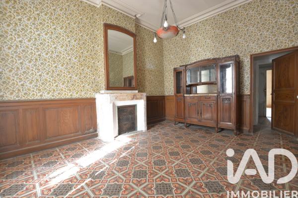 Maison à vendre 8 pièces 300 m² Fleury