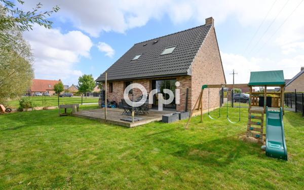 Maison à vendre    4 pièces •  Vieux-Berquin