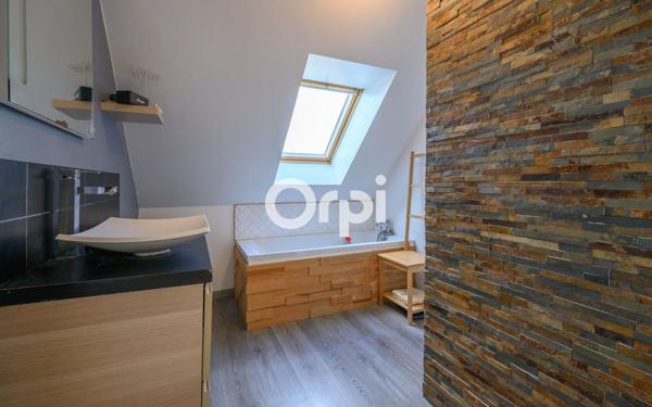 Maison à vendre    4 pièces •  Vieux-Berquin