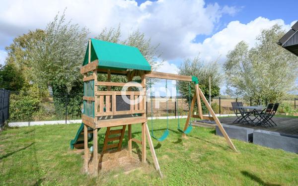 Maison à vendre    4 pièces •  Vieux-Berquin