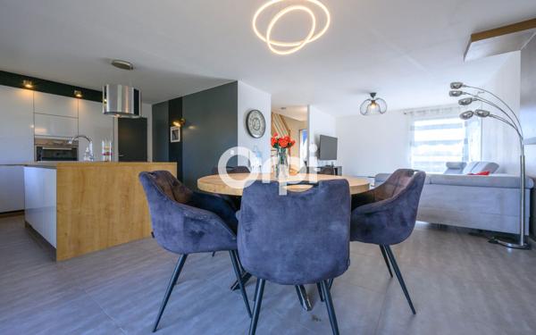 Maison à vendre    4 pièces •  Vieux-Berquin