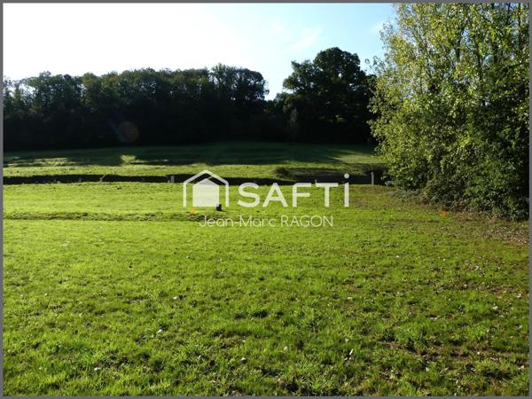 Terrain constructible de 382 m²