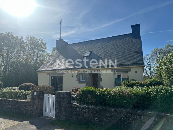 Proche centre, impasse, 3 chb, poss 4, 1300 m² terrain clos, sous-sol complet.