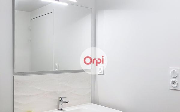 Appartement à louer    3 pièces •  Muzillac