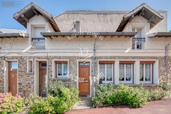 Maison à vendre à Marly-le-Roi dans les Yvelines (78160), ref : 92076-94