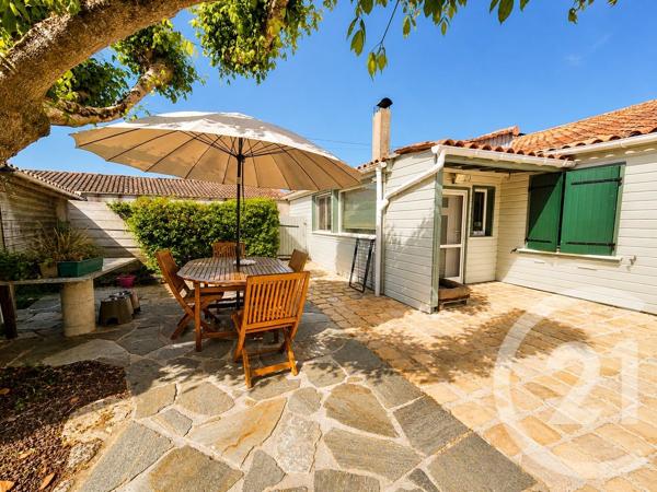 Maison à vendre  5 pièces - 224,04 m 2   ST LAURENT MEDOC  - 33