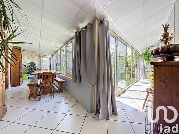 Maison à vendre 4 pièces 145 m² Mauzé-sur-le-Mignon
