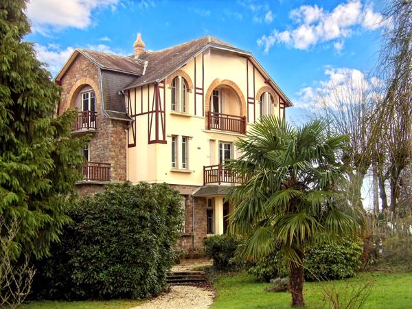 Maison à vendre à Bagnoles de l'Orne Normandie (61140) - Orne