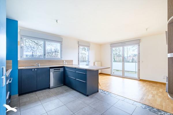Appartement à louer 1 162 € CC Lyon 4 p 95 m² DPE C