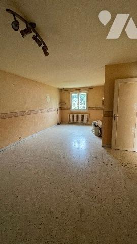 TOURY, Pavillon de trois chambres avec sous sol total