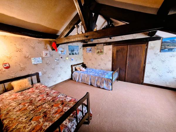 🏡 Grande maison de caractère 4 chambres – 227 m² habitables – Terrain 3470 m² – PROCHE PLAISANCE (32)