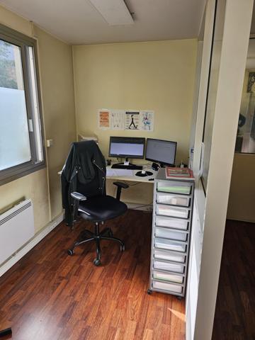 Bureau 2 pièces - 92 m² Exclusivité