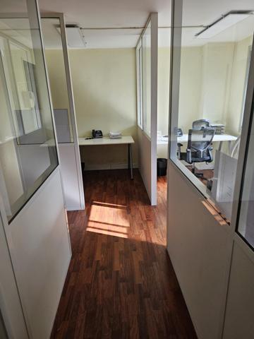 Bureau 2 pièces - 92 m² Exclusivité