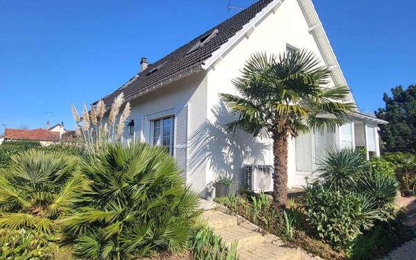 Maison à vendre    6 pièces • 127 m2 Beauchamp