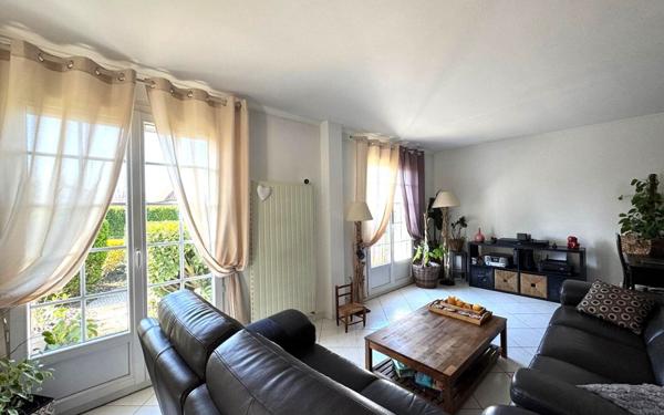 Maison à vendre    6 pièces • 127 m2 Beauchamp