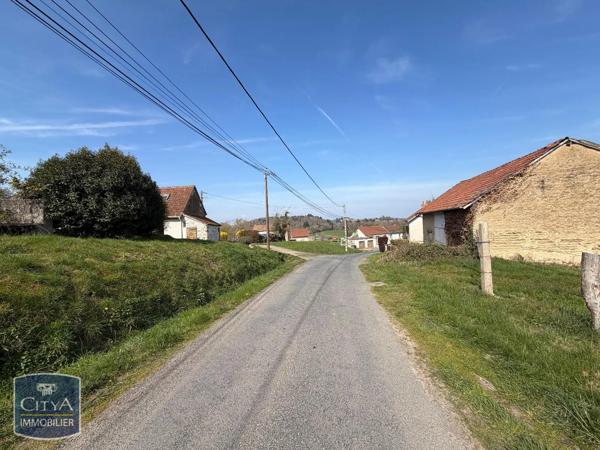 Maison à louer 3 pièces 70.42m² Busset (03270)