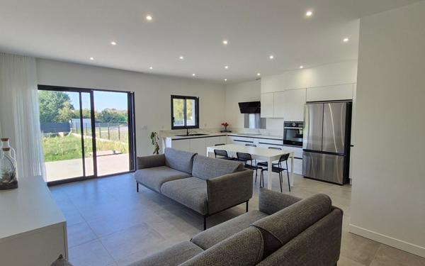 Maison à vendre    5 pièces • 110 m2 Belleville