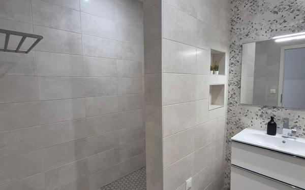 Maison à vendre    5 pièces • 110 m2 Belleville