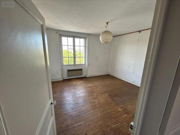 Maison de ville à vendre à L'Île-Bouchard dans l'Indre-et-Loire (37220), ref : 37067-1014720