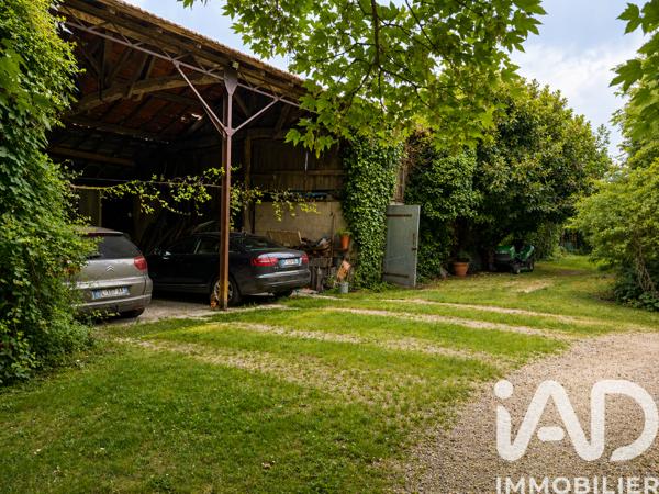 Maison à vendre 12 pièces 370 m² Barbezieux-Saint-Hilaire