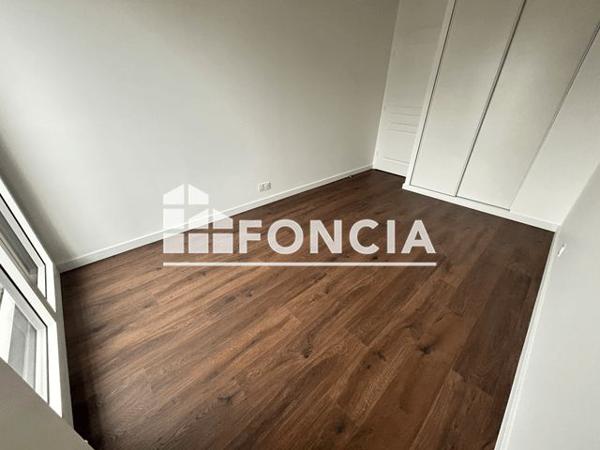 Location Appartement 3 pièces 67.22 m² - LE PARC DES LYS 23 B RUE DU PAVE DE GRIGNON Thiais 94320