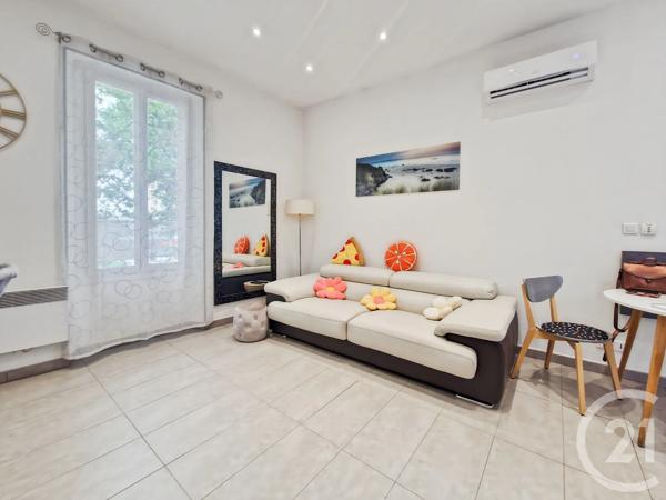 Appartement F3 à vendre  3 pièces - 48,03 m 2   MARSEILLE  - 13010