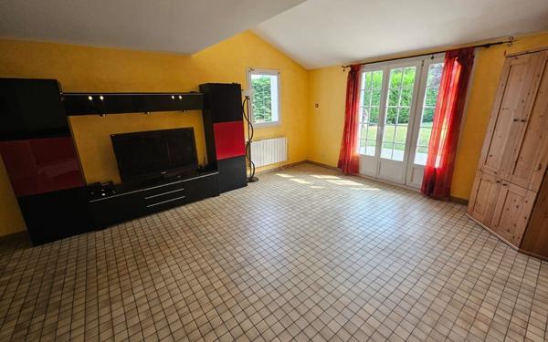 Maison à vendre    4 pièces •  Saint-Germain-lès-Corbeil