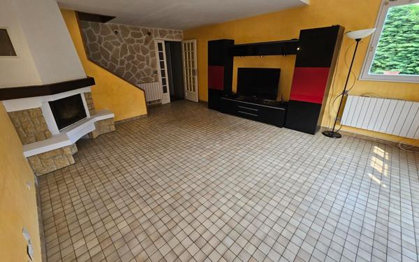 Maison à vendre    4 pièces •  Saint-Germain-lès-Corbeil