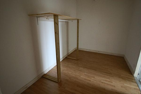 Immeuble de rapport, Puy-l'Evêque, appartement + local + cour