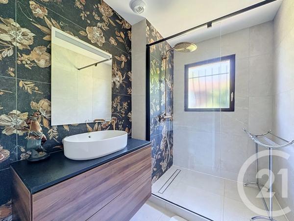 Maison à vendre  4 pièces - 75,16 m 2   MEYZIEU  - 69
