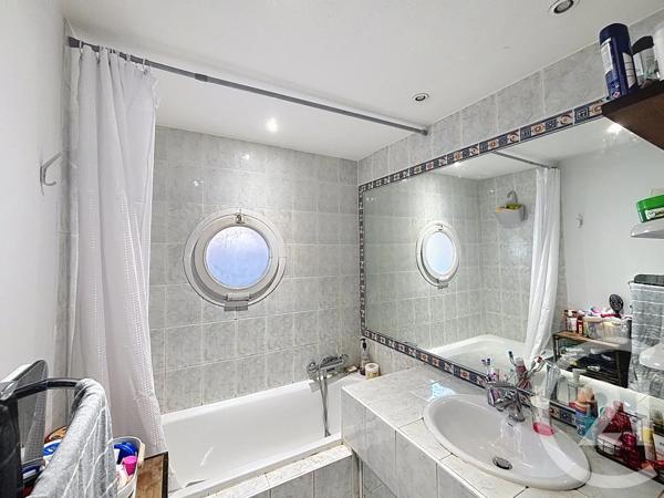 Appartement F3 à vendre  3 pièces - 67,31 m 2   MANDELIEU LA NAPOULE  - 06
