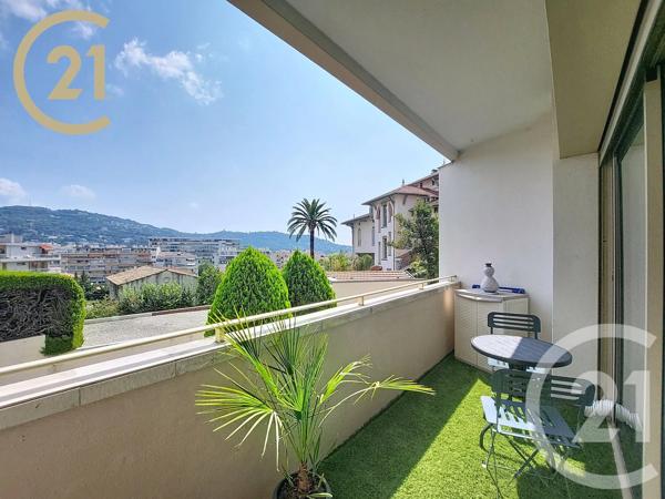 Appartement F3 à vendre  3 pièces - 67,31 m 2   MANDELIEU LA NAPOULE  - 06