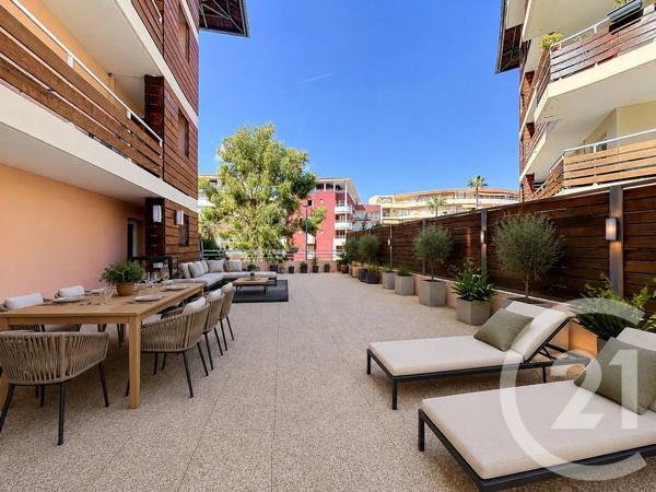 Appartement F3 à vendre  3 pièces - 67,31 m 2   MANDELIEU LA NAPOULE  - 06