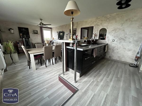 Appartement à vendre 2 pièces 52.9m² Le Mans (72100)