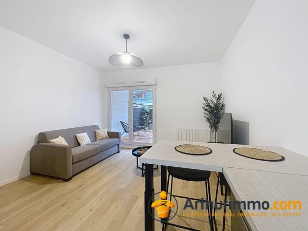 Location Appartement 1 pièces 27 m2 à Nanterre