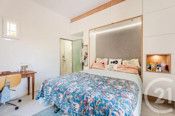 Maison à vendre  4 pièces - 140,06 m 2   NICE  - 06