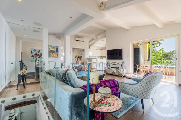 Maison à vendre  4 pièces - 140,06 m 2   NICE  - 06